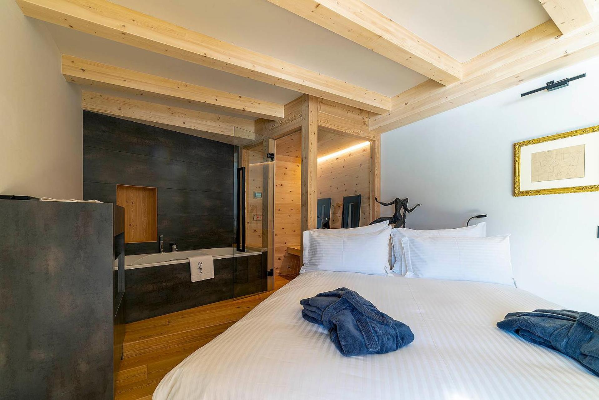 Locanda Degli Artisti Art Hotel Canazei Ngoại thất bức ảnh